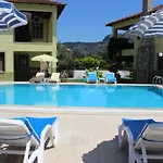 Summer Life Apartmanhotel