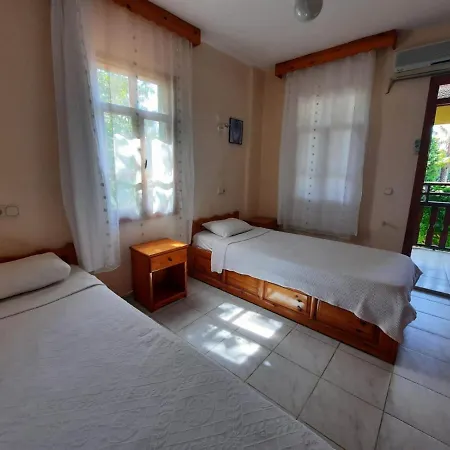 Summer Life アパートホテル